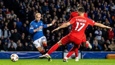 Rangers cruise to 4-0 Europa League win over Steaua Bucharest