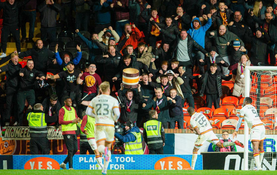 Stuart Kettlewell’s Motherwell bounce back with victory over Dundee United