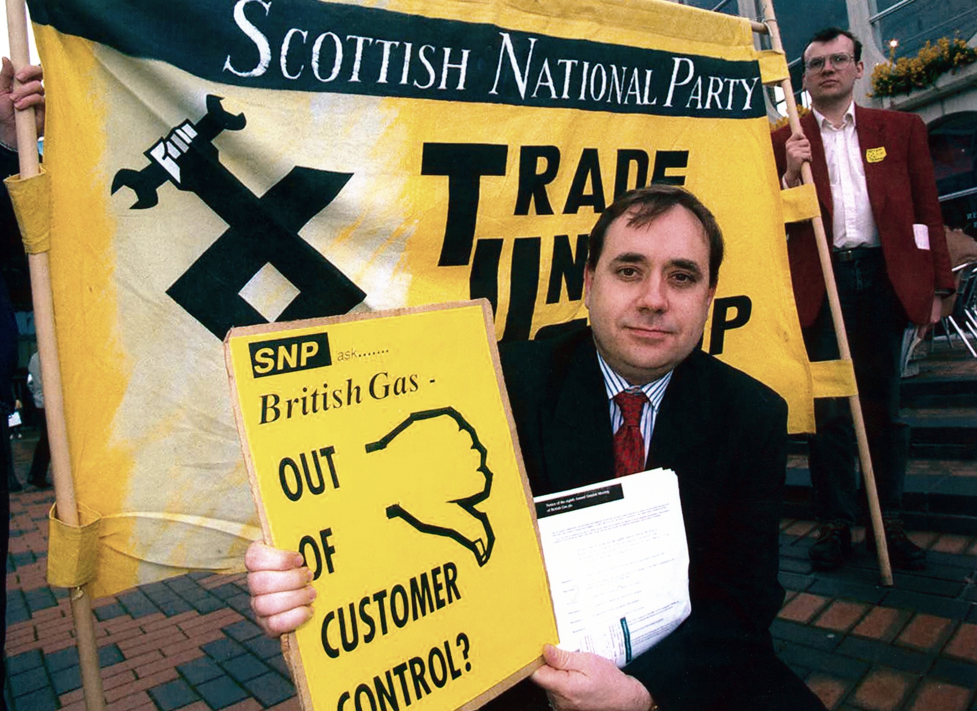 Alex Salmond at the SNP demo at the ICC in Birmingham, 28th April 1994. (Getty Images)