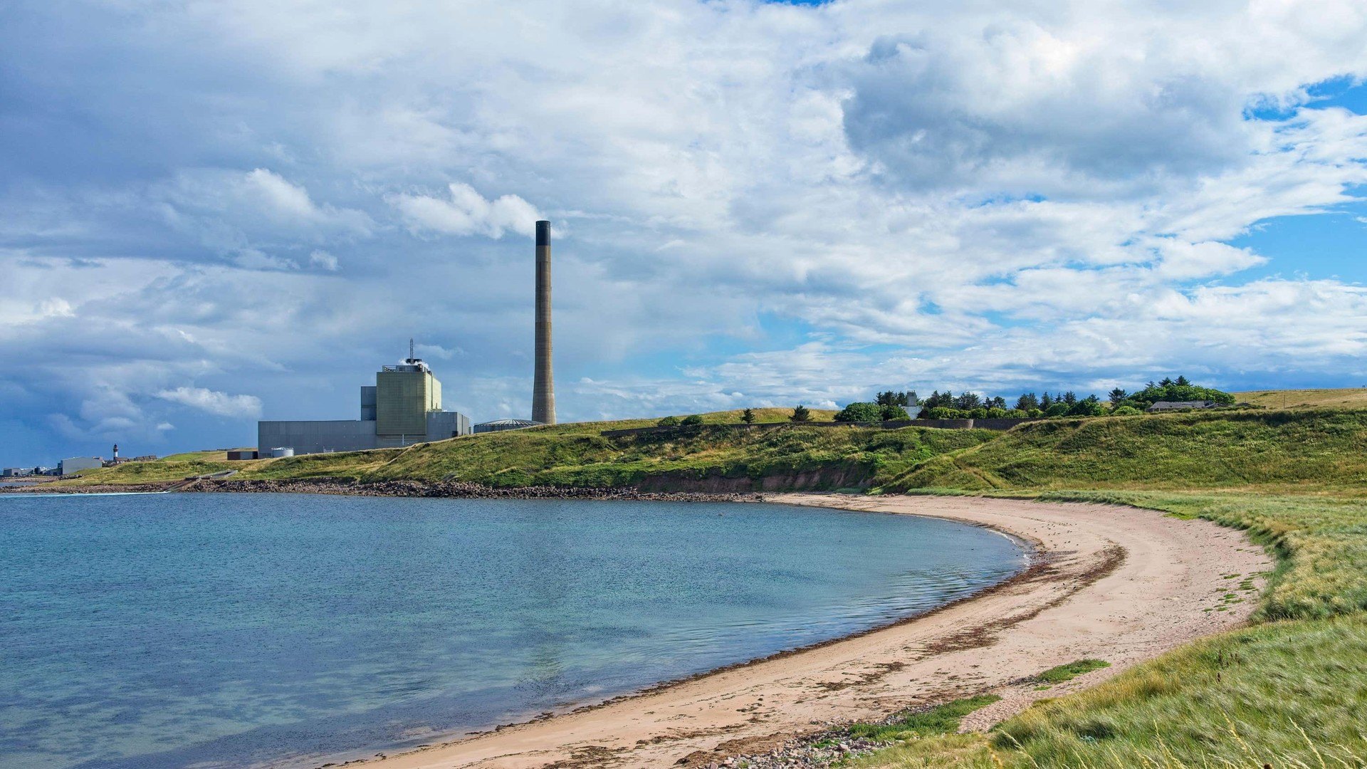 It is proposed the new facility would be built alongside the existing Peterhead power station