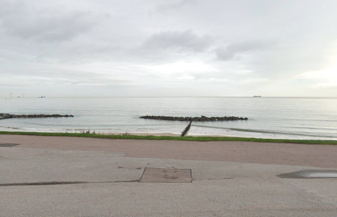 Police investigation launched after body of man found on Aberdeen beach