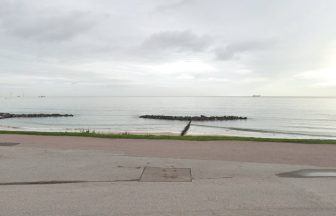 Police investigation launched after body of man found on Aberdeen beach