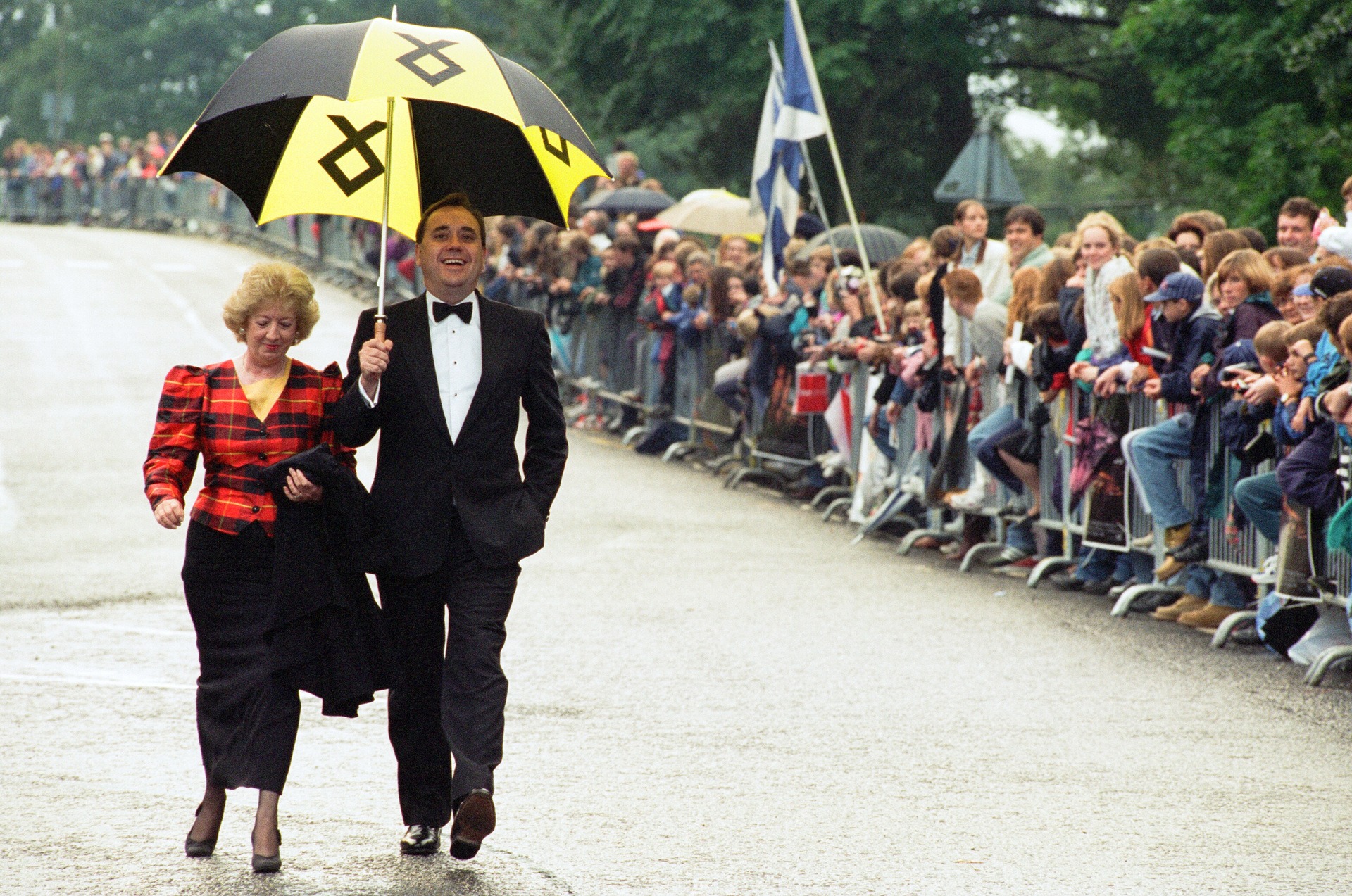 Alex Salmond attends the premiere of Braveheart in Stirling, Scotland. 3rd September 1995. (Getty Images)