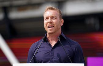 Chris Hoy hailed for ‘courage’ in speaking about terminal cancer diagnosis