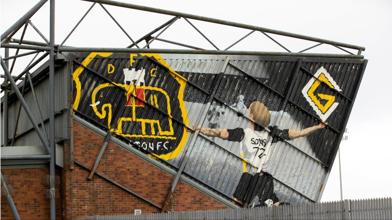 Dumbarton deducted 15 points after club placed into administration