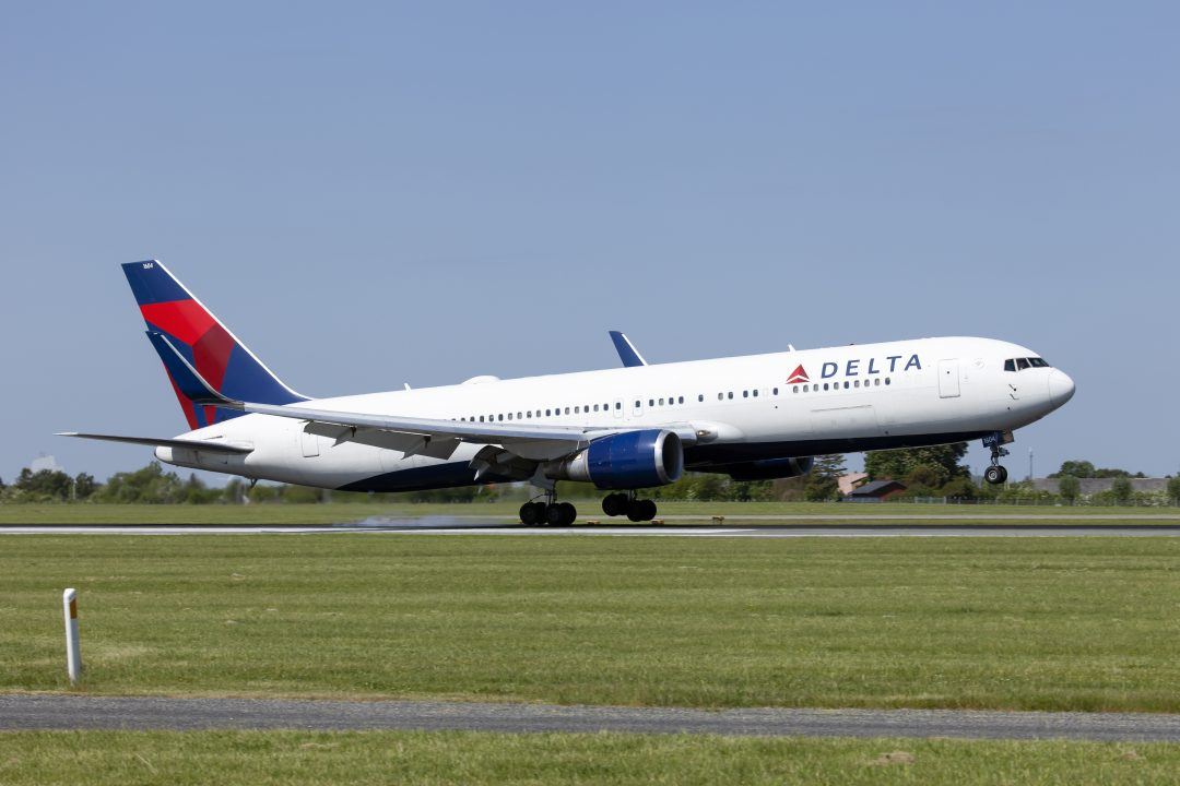 Delta flight from New York to Edinburgh forced to U-turn over Atlantic after ‘engine issue’