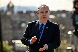 Family, friends and political leaders gather for Alex Salmond memorial service in Edinburgh