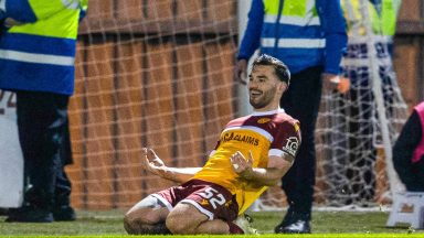 ‘A joy to work with’: Stuart Kettlewell hails attitude of match-winner Tony Watt