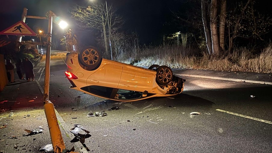 Teen, 18, issued with fixed penalty after car flips onto roof in Kirkcaldy