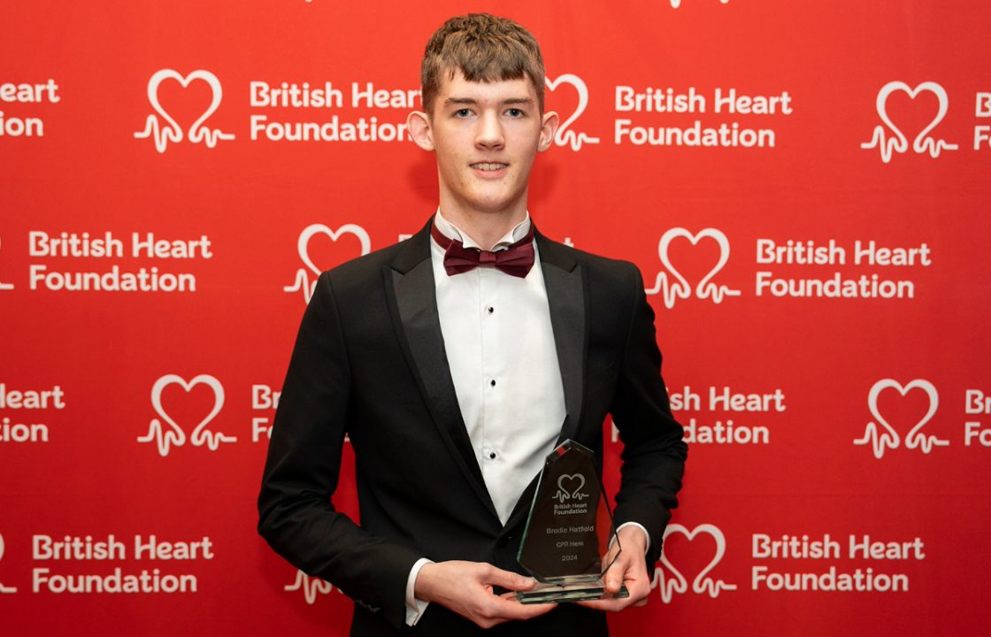 Schoolboy wins ‘Heart Hero’ award after saving dad’s life with emergency CPR in Edinburgh