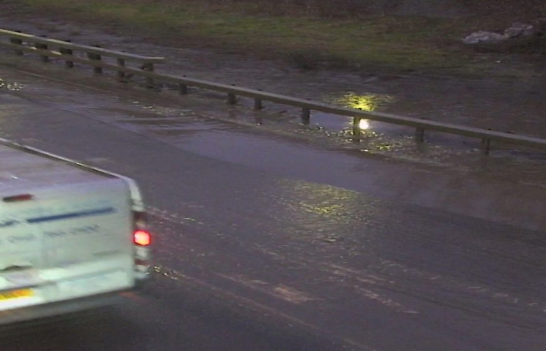 Drivers warned as ‘stinking’ sewage floods M8 near Braehead Shopping Centre