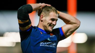 Delight at Edinburgh as Duhan van der Merwe signs new deal