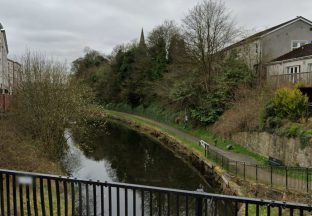 Woman taken to hospital after being pulled from Kirkintilloch canal