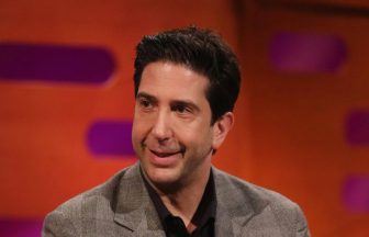 David Schwimmer says he served Rod Stewart divorce papers