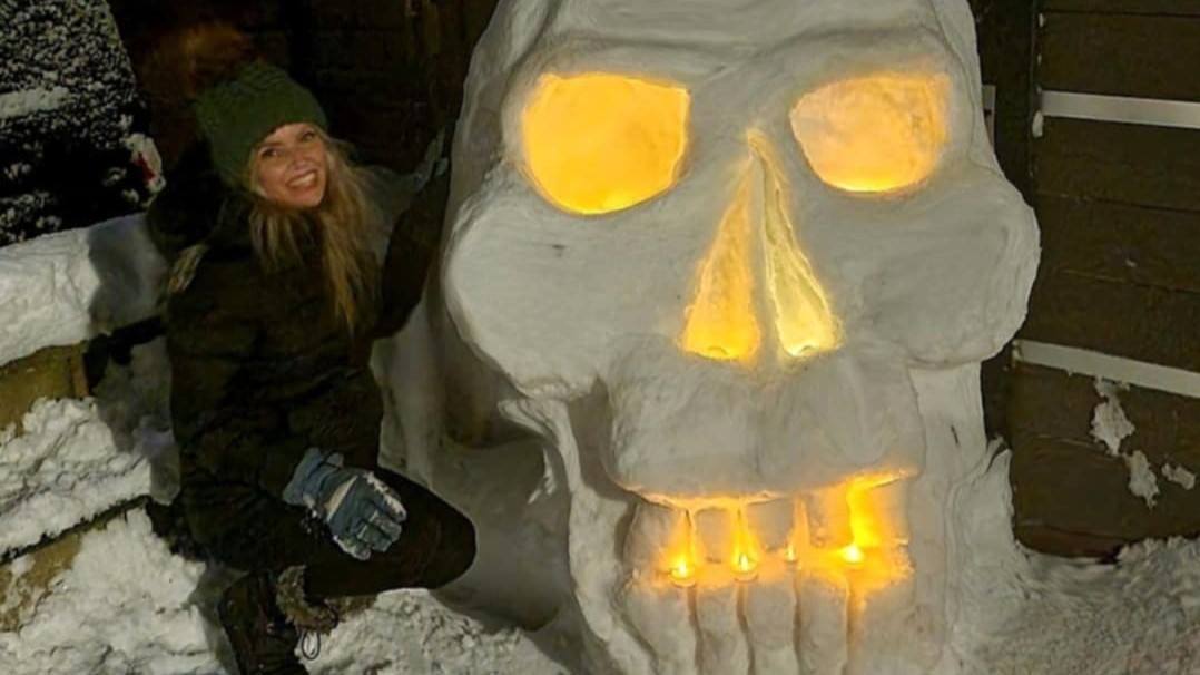 Aberdeenshire mum says she is a ‘low budget Banksy’ after creating quirky snow sculptures