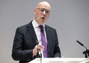 Swinney hopes ceasefire ‘start of long-term political solution in Middle East’