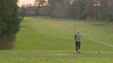 Golf club members warn time is running out to save course