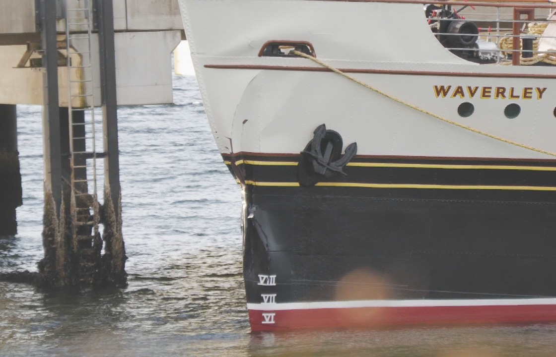 While attempting to berth following a two-hour afternoon excursion along the Isle of Arran coast, the vessel made 'heavy contact' with the pier.