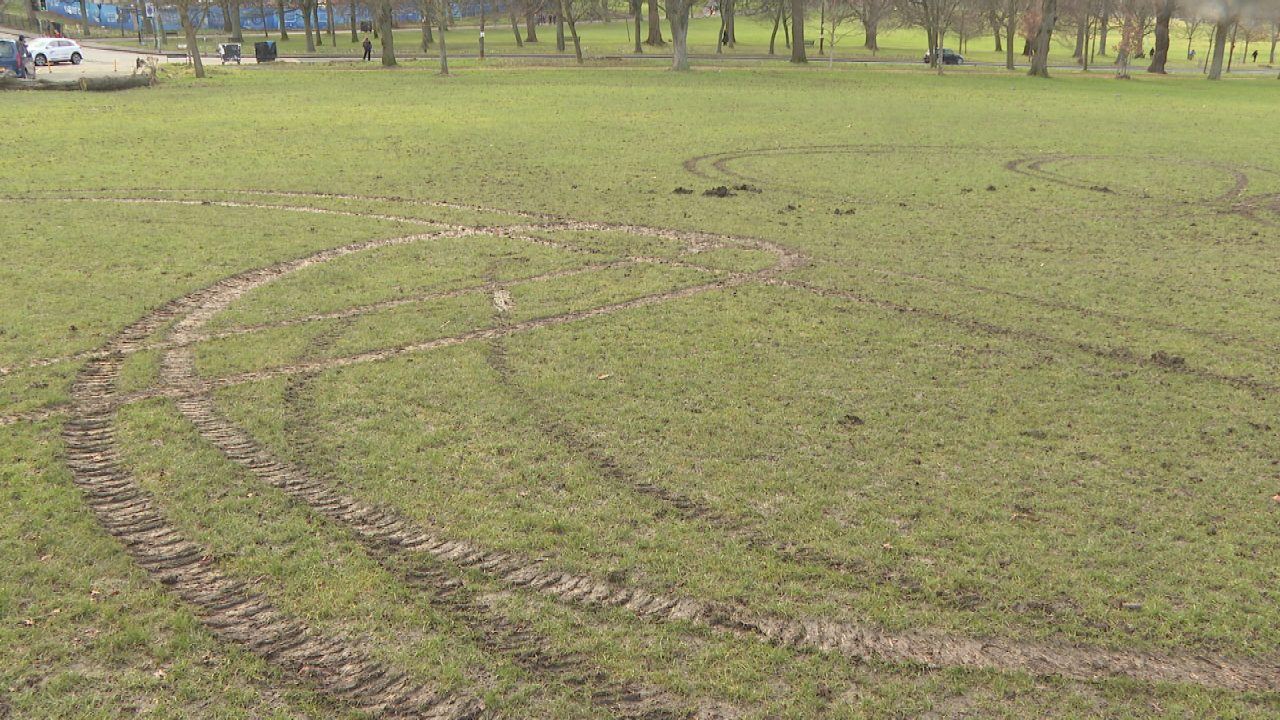 Two off-road vehicles cause damage to popular grass park in Meadows area of Edinburgh