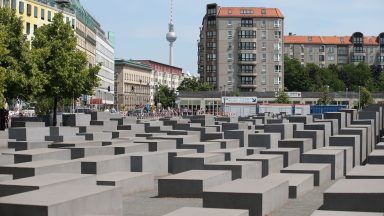 Man seriously injured in attack at Holocaust Memorial in Berlin