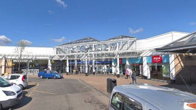 Man charged with having knife after disturbance at Clydebank shopping centre