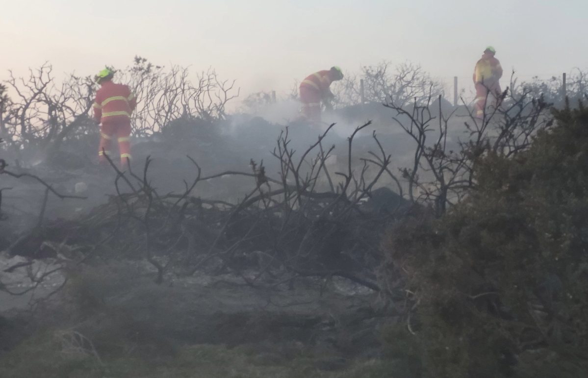 Crews battled a ten acre blaze in Lairg and Dornoch on Wednesday, and put the fire out.