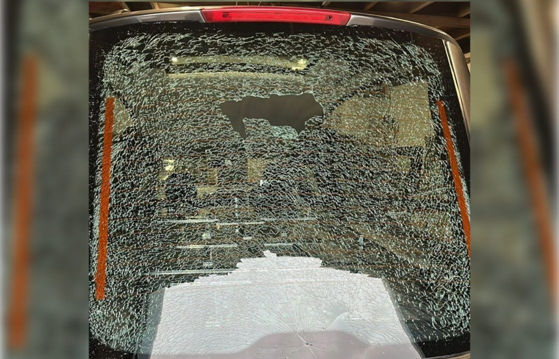 Hearse carrying coffin to funeral has window smashed with stones in Edinburgh