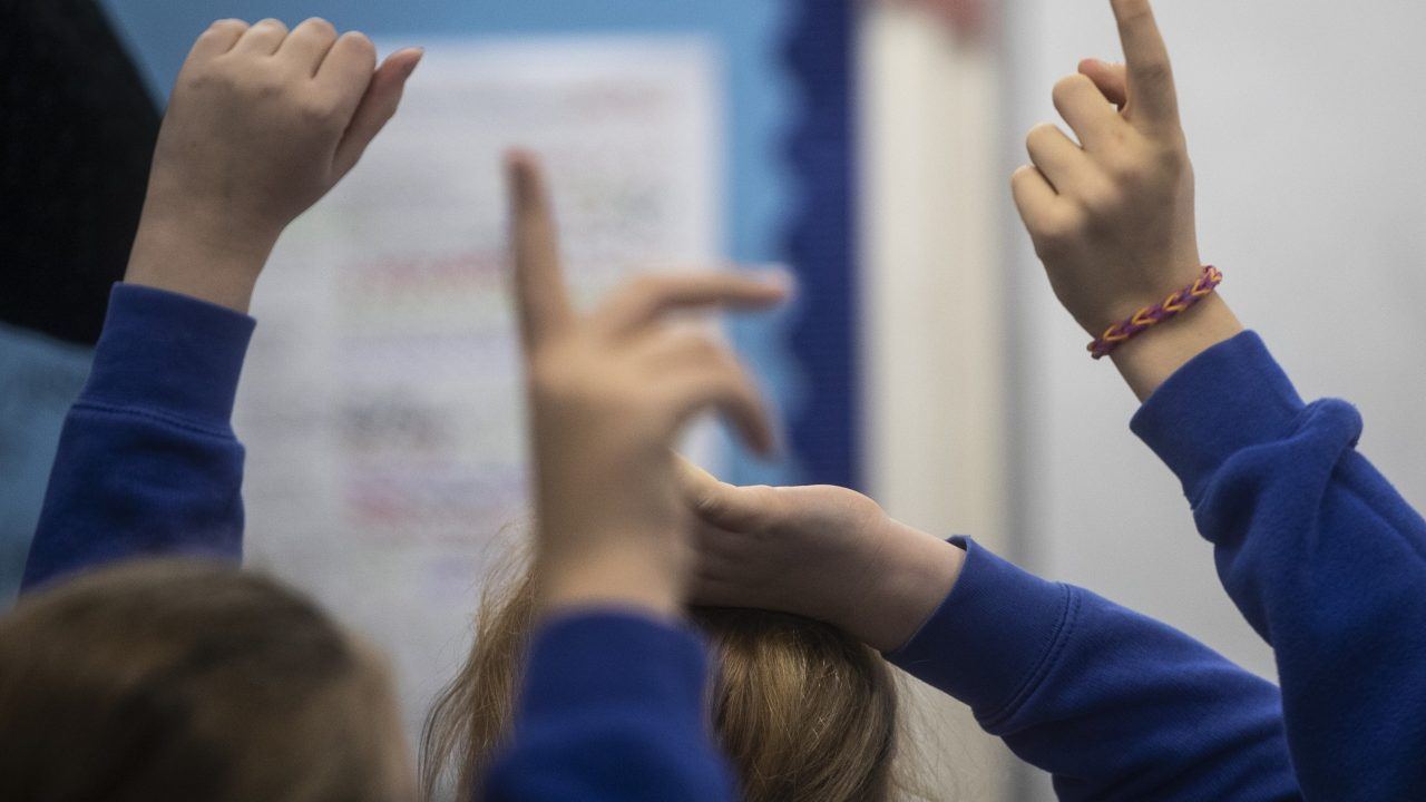 Number of modern languages teachers down by more than a fifth, figures suggest