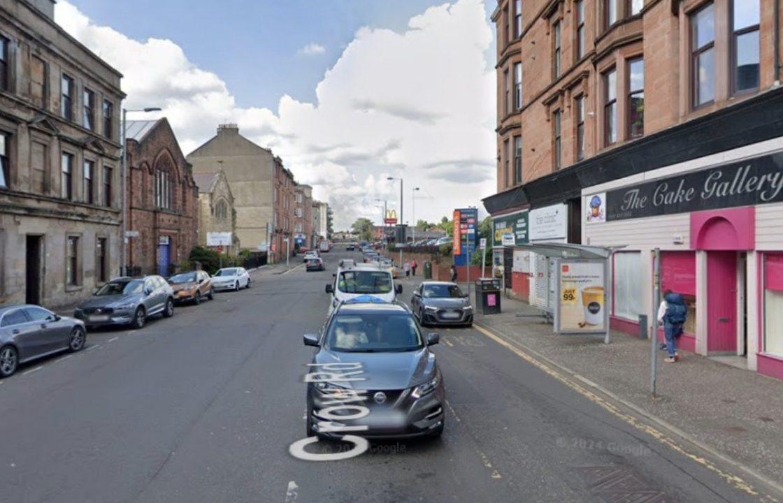 Road closed down in Glasgow’s West End following crash