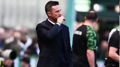 Barry Ferguson fumes about disallowed goal as Rangers end season with Hibs draw