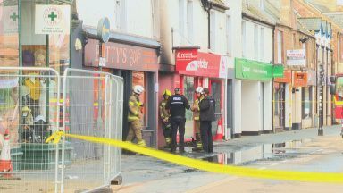Firefighters tackle blaze which broke out in alleyway on Dingwall High Street