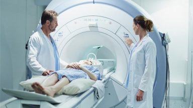 ‘Simple’ MRI scan can spot heart disease risk 10 years early, scientists say