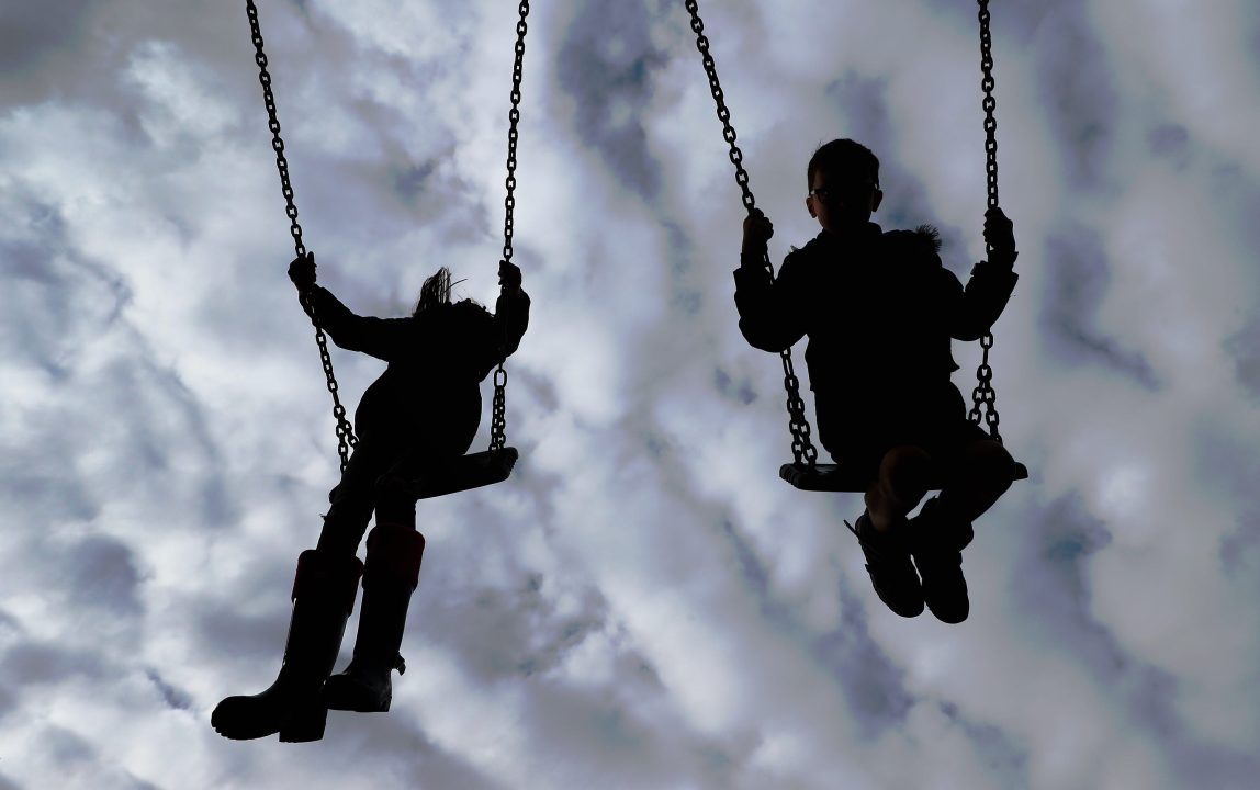 Families let down by critical pressures in community paediatrics, report warns