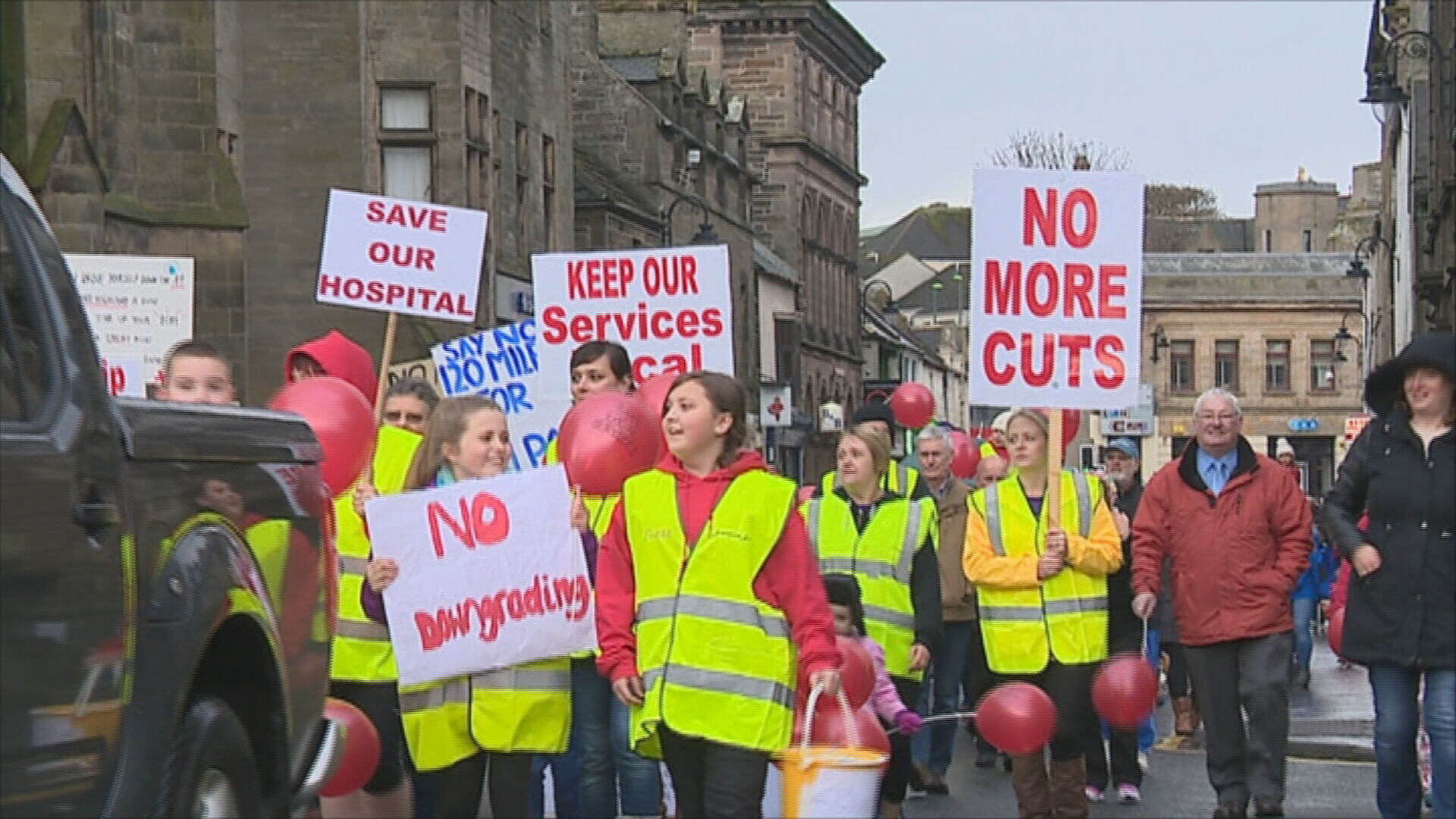 Families protest over maternity service downgrade in Wick in 2016