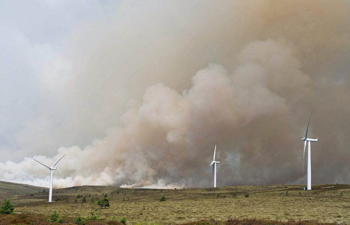 Wildfire near windfarm ‘spreading’ amid strong winds as crews battle blaze for second night