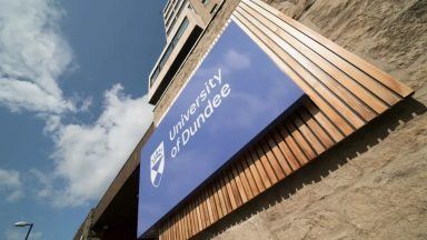 Former Dundee University leaders to be grilled over financial crisis