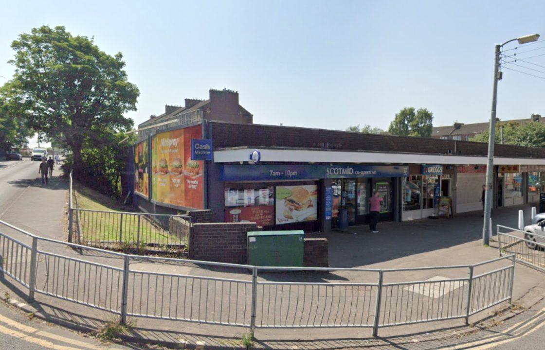 Hunt for men carrying firearms after Glasgow shop robbed of three-figure sum