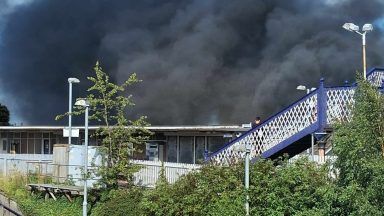 Four fire appliances race to scene to battle building blaze near Cowdenbeath train station