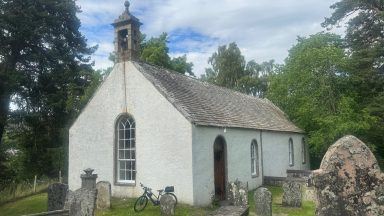 Loch Insh Old Kirk: Worshippers rally to save historic church from sale