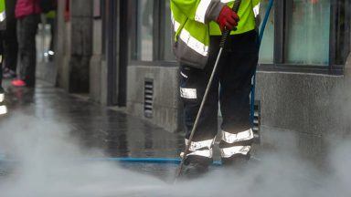 Dedicated task force removes thousands of pieces of chewing gum from Aberdeen