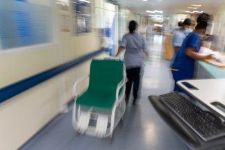 Tiny rise in number of nursing applications in Scotland is worrying, says RCN