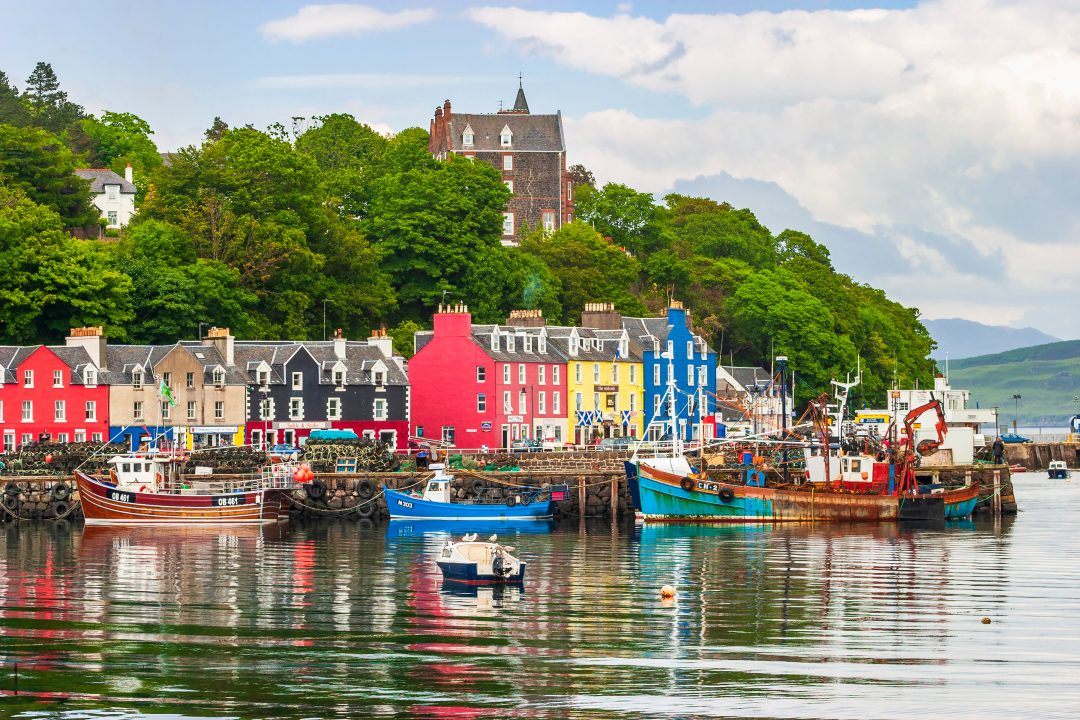 Tobermory residents urged to take short showers amid ‘extremely low’ water supplies