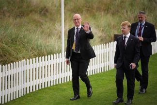Trump in Scotland: Donald Trump meets First Minister ahead of cutting ribbon on golf course