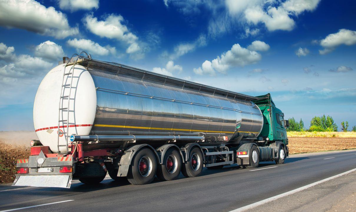 Fuel tanker drivers based in Grangemouth to be balloted over strike action amid pay dispute