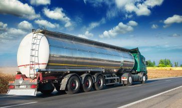 Fuel tanker drivers based in Grangemouth to be balloted over strike action amid pay dispute