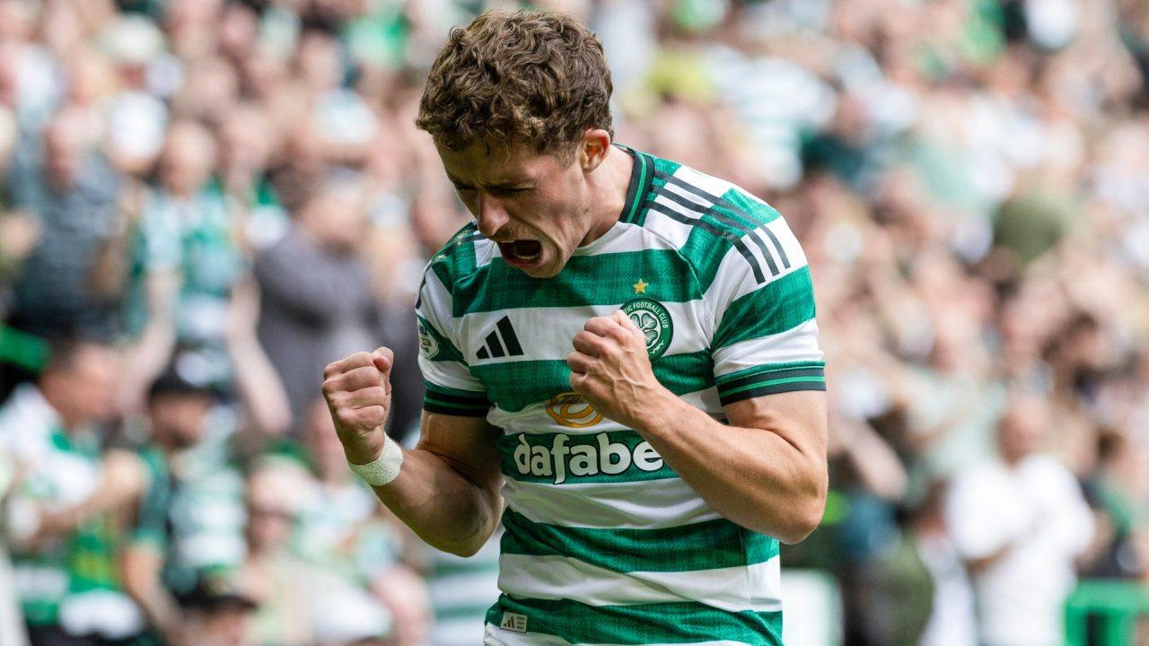 Celtic leave it late to beat St Mirren as they begin Premiership title defence with win on opening day