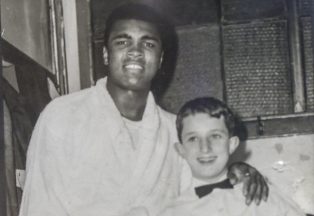 When Muhammad Ali stepped into the ring at Paisley Ice Rink