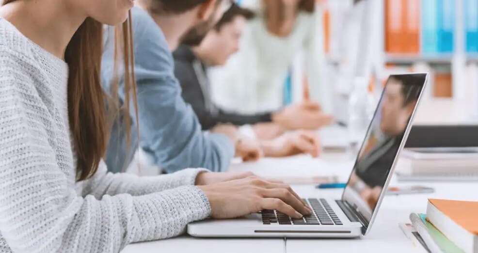 Four-day work week pilot a success, research suggests