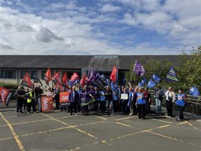 District nurses hold rally outside NHS meeting in Glasgow over pay dispute