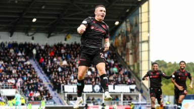 St Mirren record first league victory of the season at Falkirk